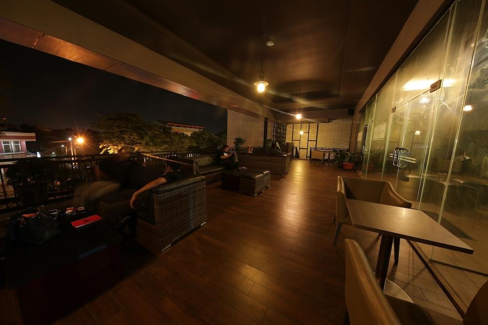 Aston Purwokerto Hotel & Conference Center Exterior foto